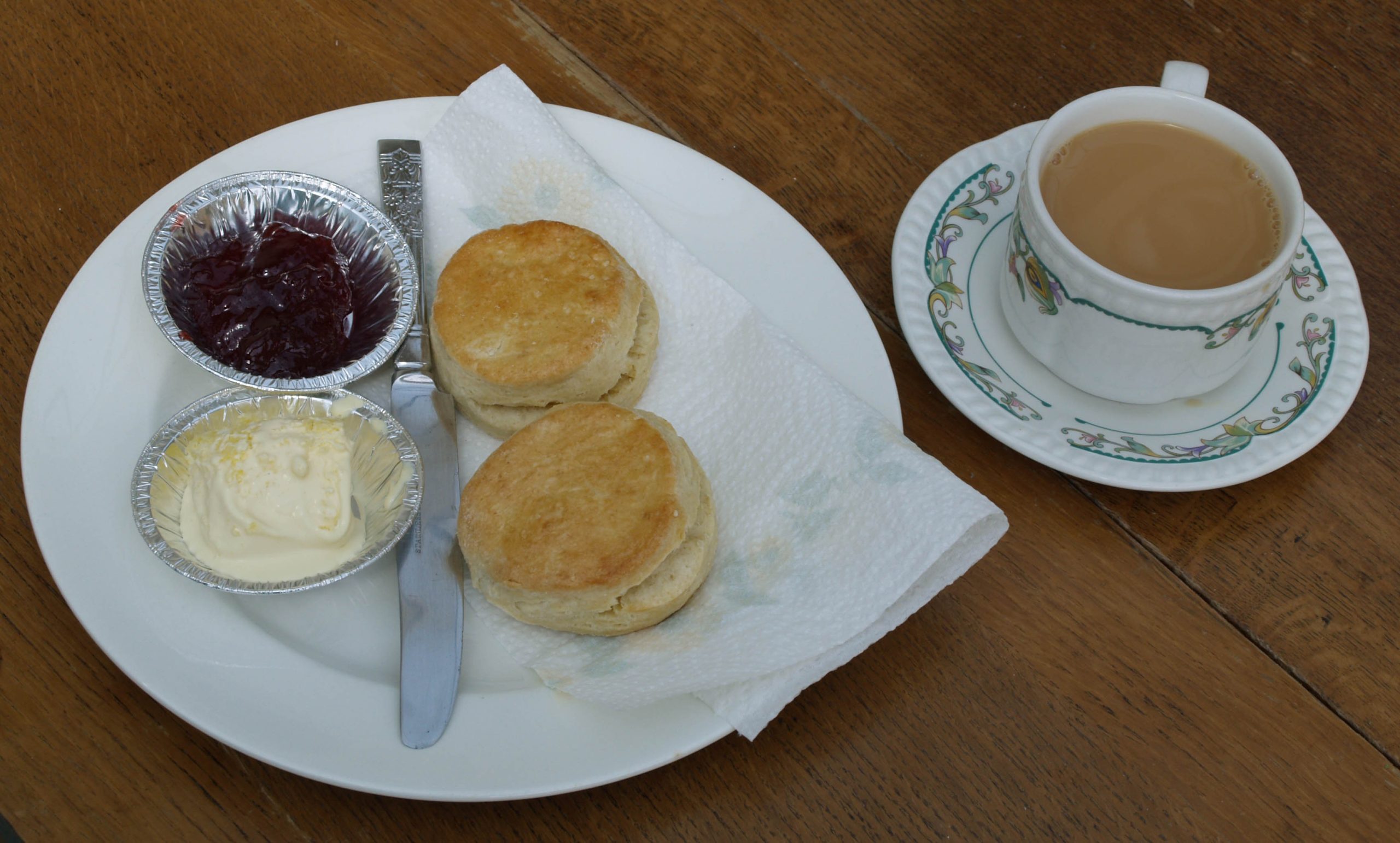 HOPING FOR A CREAM TEA