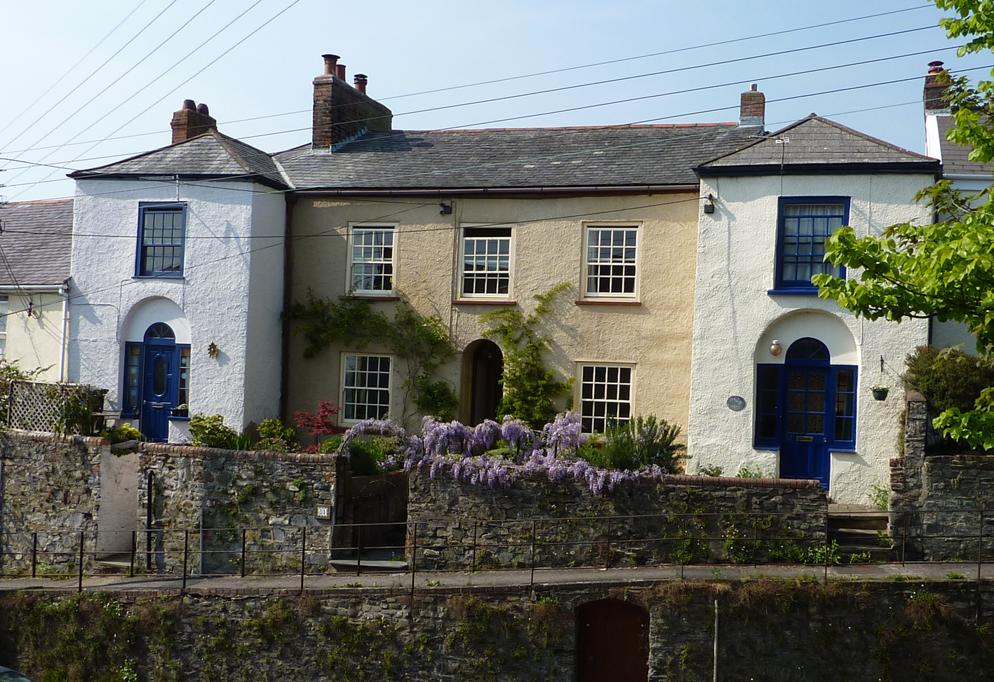 The Story of 51 The Rock, Pilton