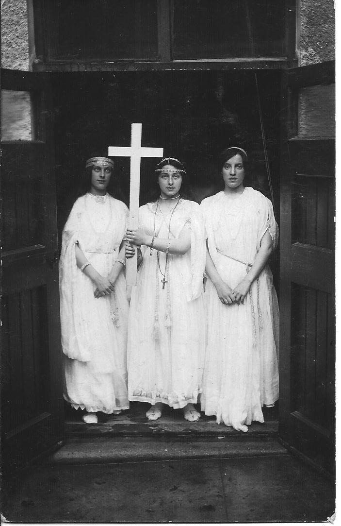 Actresses in Pilton Church Rooms around 1920