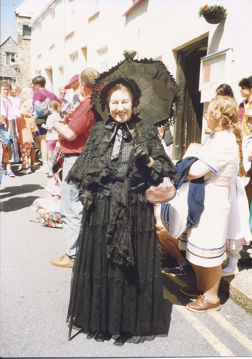 Mary Spiegelhalter in Victorian dress at the 1993 Pilton Festival