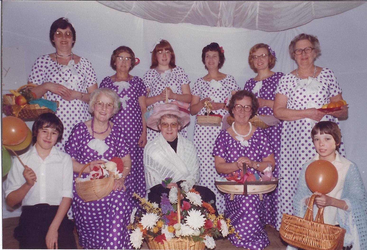 Pilton Women's Institute Dick Whittington Pantomime Chorus